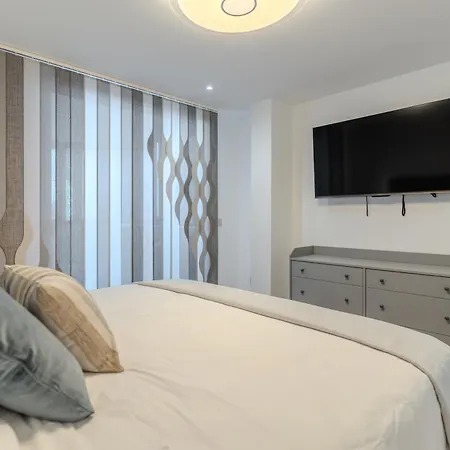 Apartmán Go2tenerife Apart'atilukx Center, Rooftop & Parking